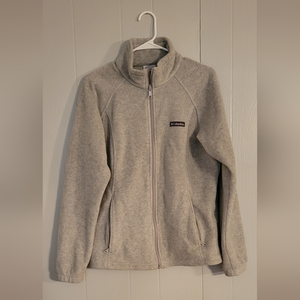 Columbia zip up fleece jacket